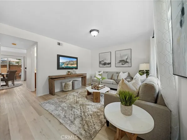 94 Briarwood #103, Irvine, CA 92604