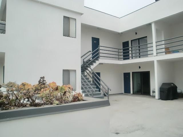 1st image of 2707 Abbot Kinney Blvd #106