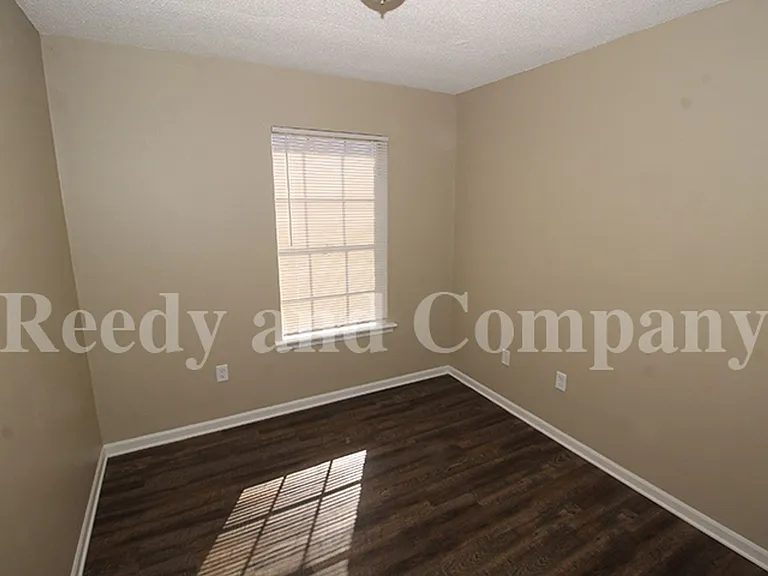 3230 Sweet Springs Dr — Photo 10