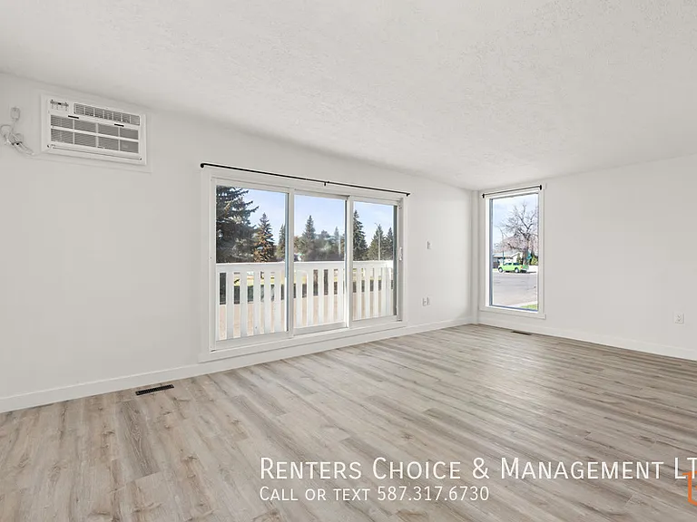 2805 Dunmore Rd SE #1 — Photo 3