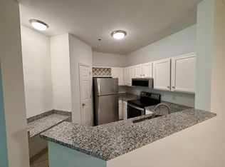 310 Riverbend Dr APT 1E, Charlottesville, VA 22911