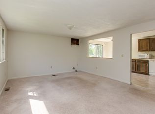 32 Gail Rd, Merrimack, NH 03054