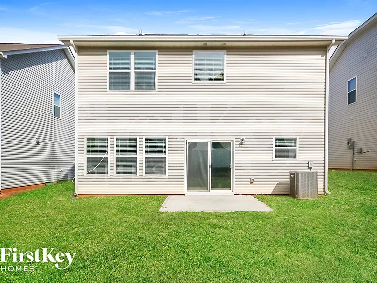 9018 Evans Woods Dr — Photo 14
