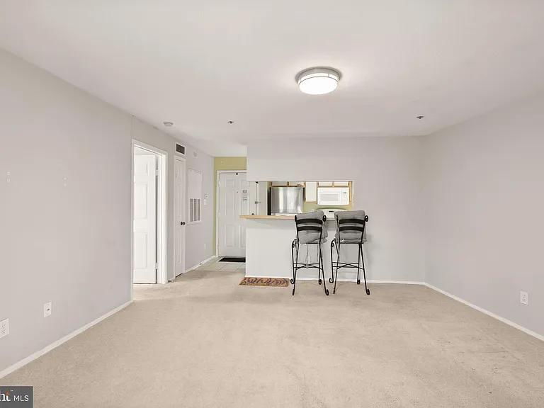 3313 Wyndham Cir #3209 — Photo 11