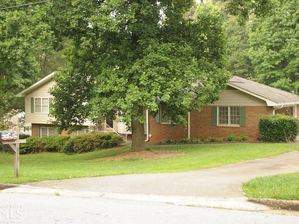 1st image of 1879 Harbour Oaks Dr