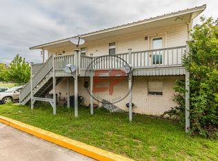 520 E Live Oak #B, Meridian, TX 76665