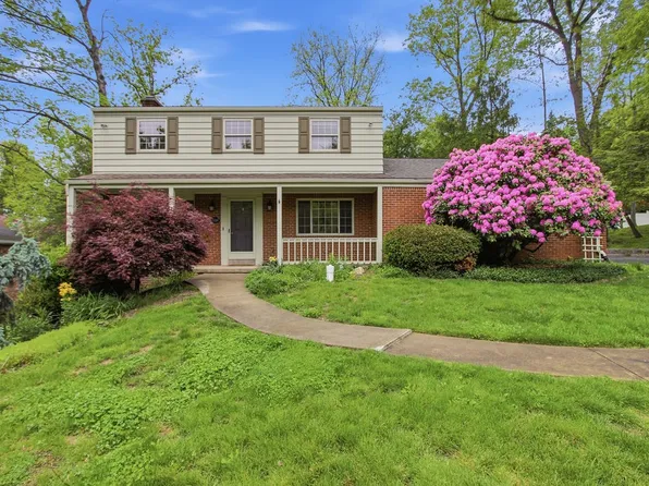 439 Manor Rd, Delmont, PA 15626