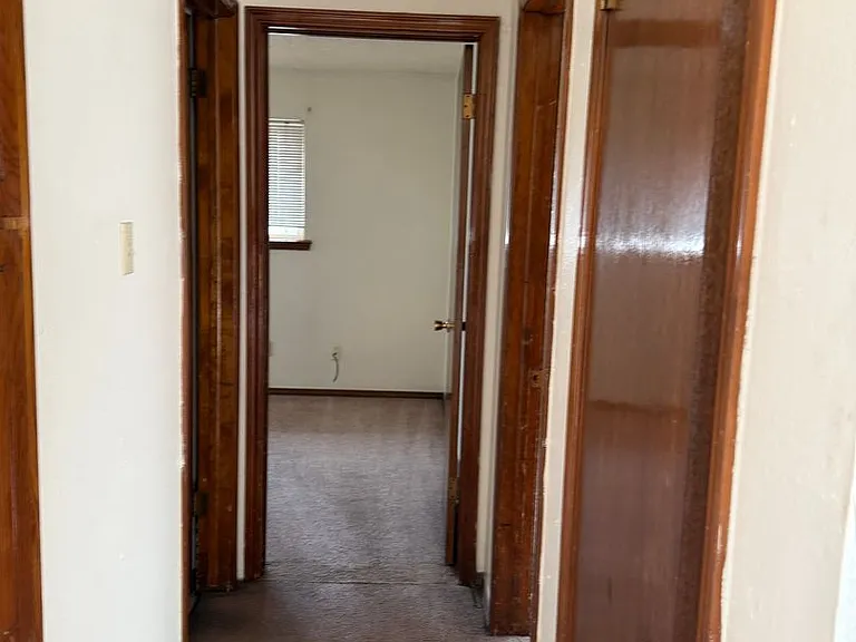 Fox Valley Apartments — Photo 53
