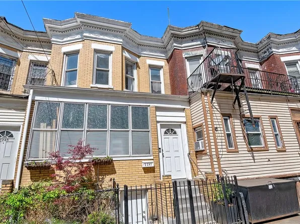2247 Tiebout Avenue, Bronx, NY 10457