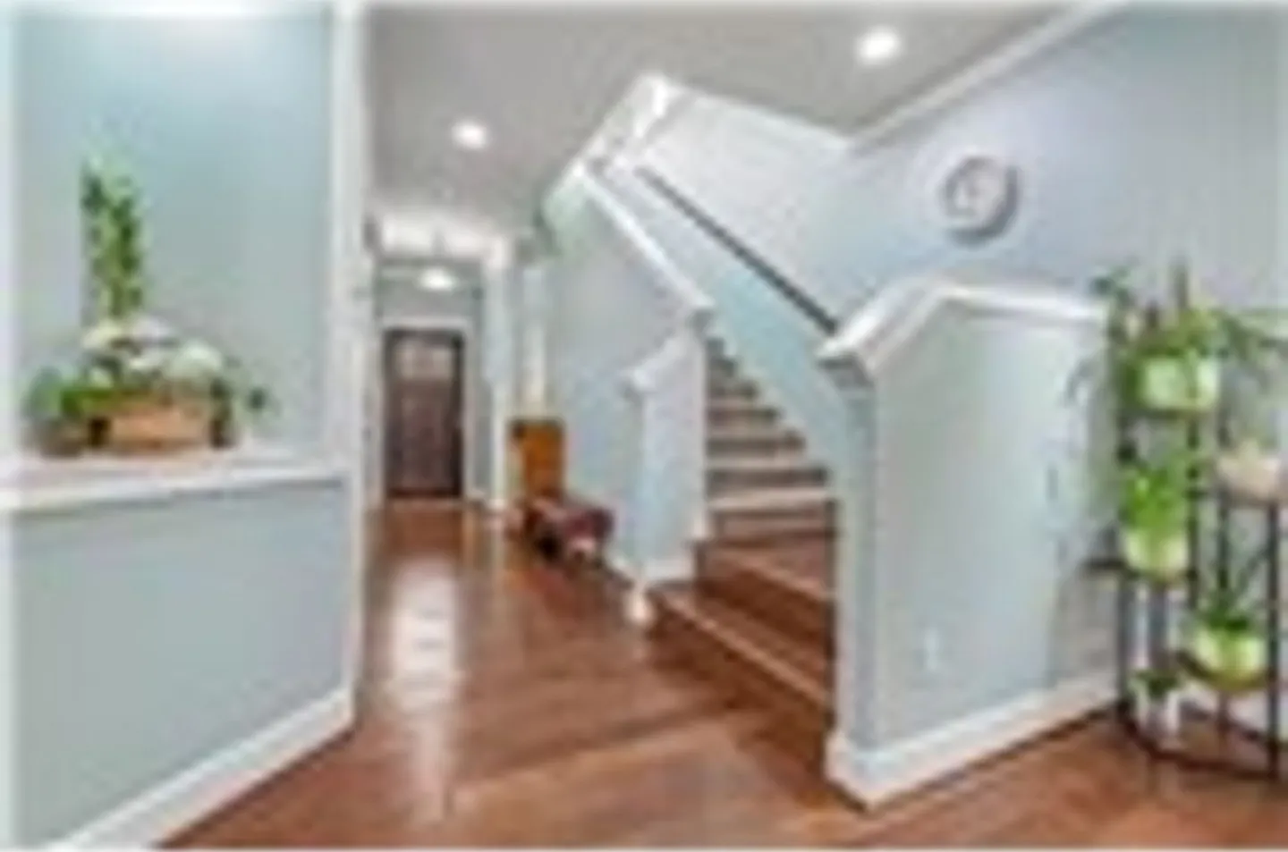 10015 1st St NE — Photo 4