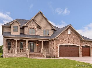 5315 Christa Dr, Naperville, IL 60564