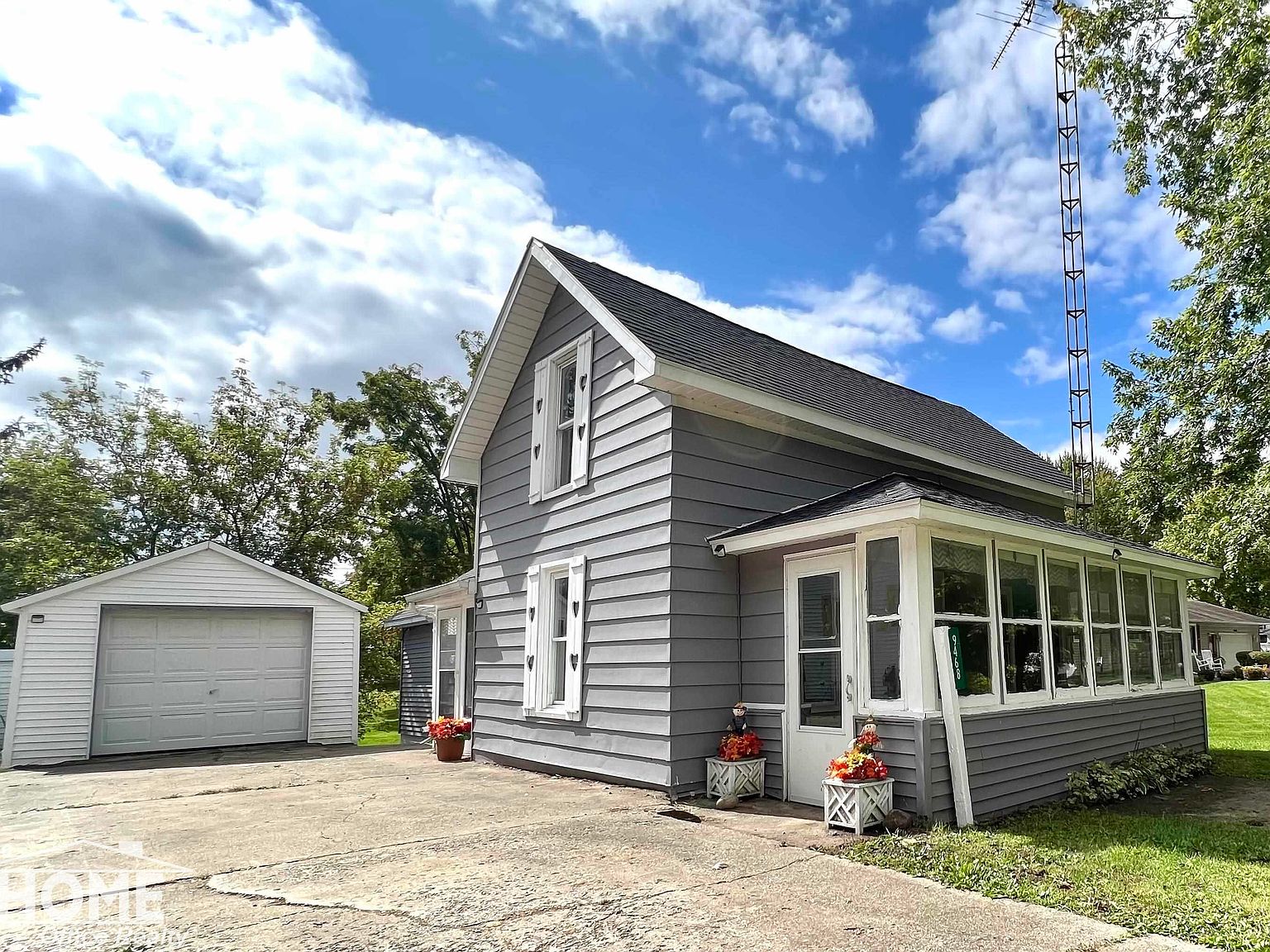 9468 Butternut St, New Lothrop, MI 48460 Zillow