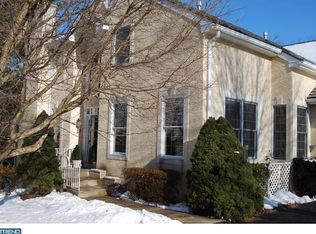 186 Saint Clair Cir, Berwyn, PA 19312