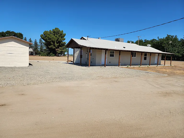 8921 Elder Ave — Photo 19