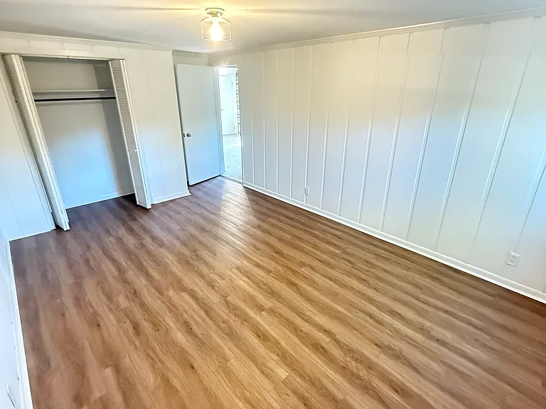 214 Rosehill Dr #B — Photo 18