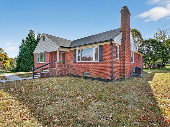 4th image of 250 Gillespie Dr