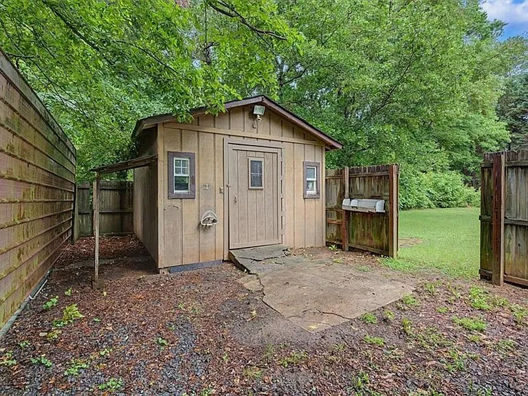 2985 Fredrick Dr — Photo 38