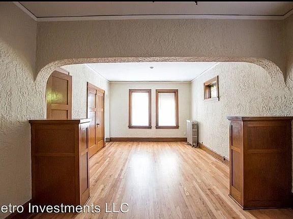 2nd image of 904A E Center St #A