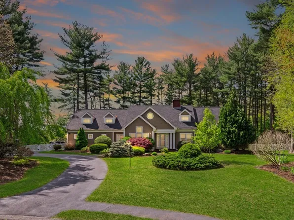 33 Smallwood Cir, Boylston, MA 01505