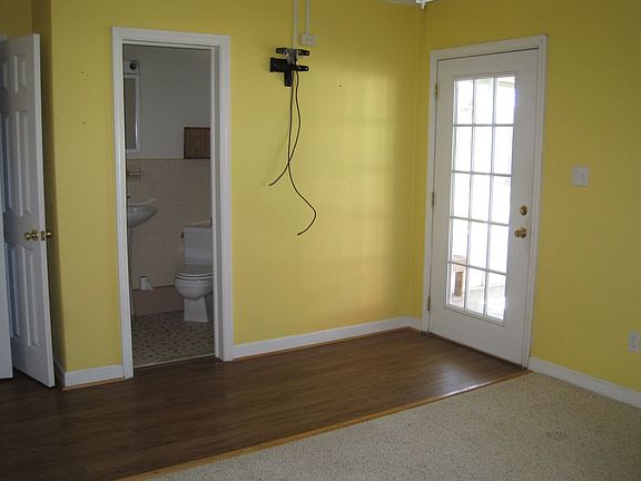 master bed/bath patio room