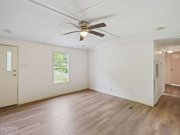 3rd image of 7530 Dodson Rd