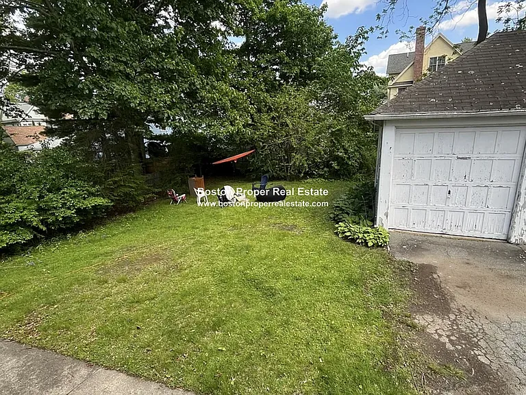8 Hammondswood Rd #1 — Photo 13