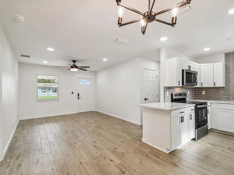 6408 Yosemite Dr — Photo 11