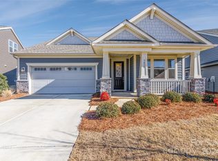 1435 Liberty Row Dr, Tega Cay, SC 29708