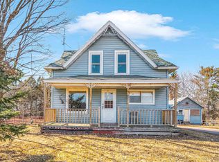 N4137 Baldwin Rd, Weyauwega, WI 54983