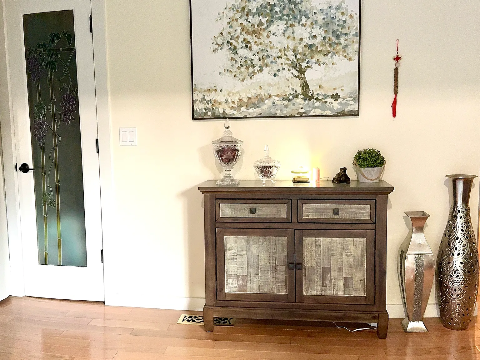 1 bed, 1200 sqft, $2,300 — Photo 3