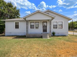 350 Kemper St, San Antonio, TX 78207