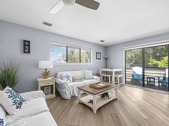5th image of 64 Cross Creek Rd #124-C