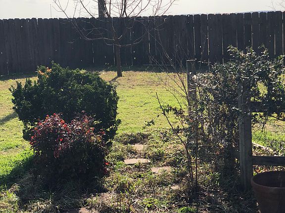 5th image of 1025 Pawhuska Ln