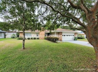 7029 Foxwood Ln, Palatka, FL 32177