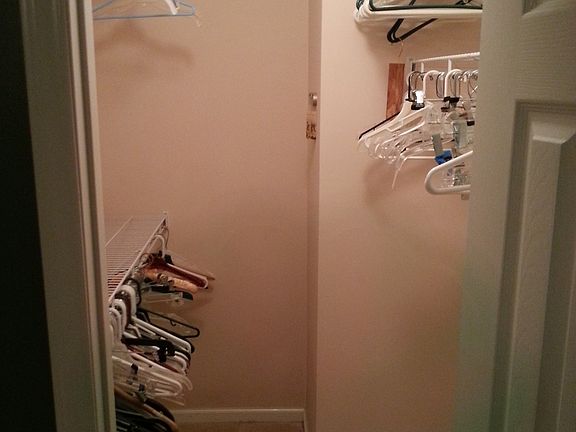 5th image of 3921 Ll2 Sterling Pointe Dr