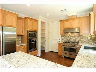 3rd image of 126 Dunn Ln
