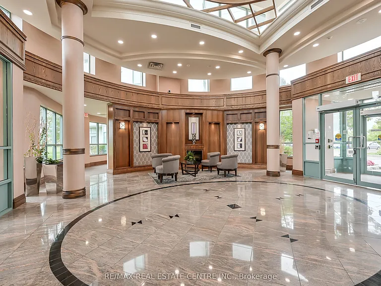 4900 Glen Erin Dr #1611 — Photo 31