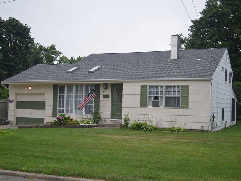 1st image of 3016 Falcon Ave