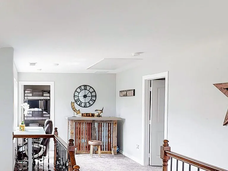 430 Peninsula Dr — Photo 16