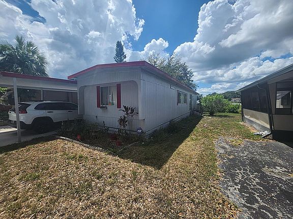 2nd image of 555 Drage Dr