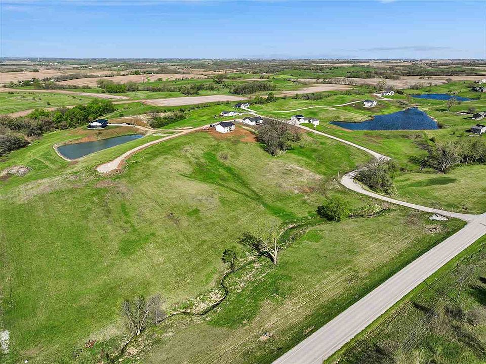 1st image of 21 Coyote Court Dr