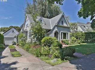 7033 SE 34th Ave, Portland, OR 97202