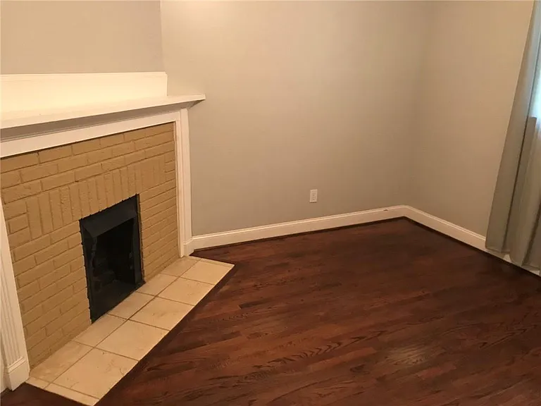 49 Leslie St NE — Photo 32