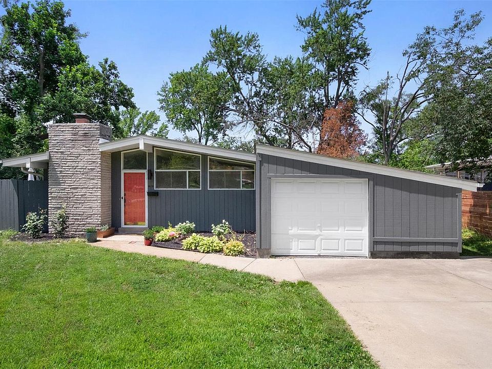 1st image of 1541 Fournier Dr