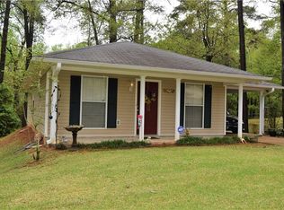 110 Hickory Dr, Pineville, LA 71360