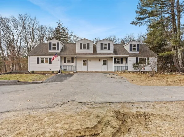 212 N Worcester St #B, Norton, MA 02766