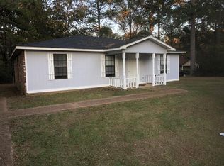 1056 Lake Dockery Rd, Byram, MS 39272