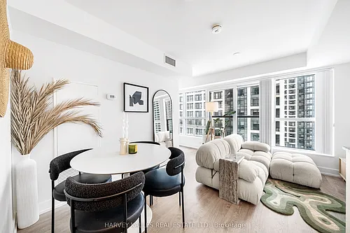 5 Mabelle Ave #1131 Photo 1