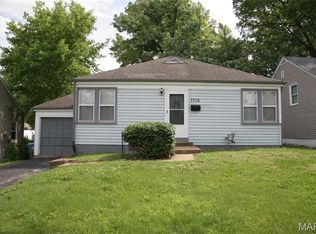 7716 Brocton Ct, Saint Louis, MO 63121
