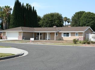 2023 Rainbow Dr, Santa Ana, CA 92705